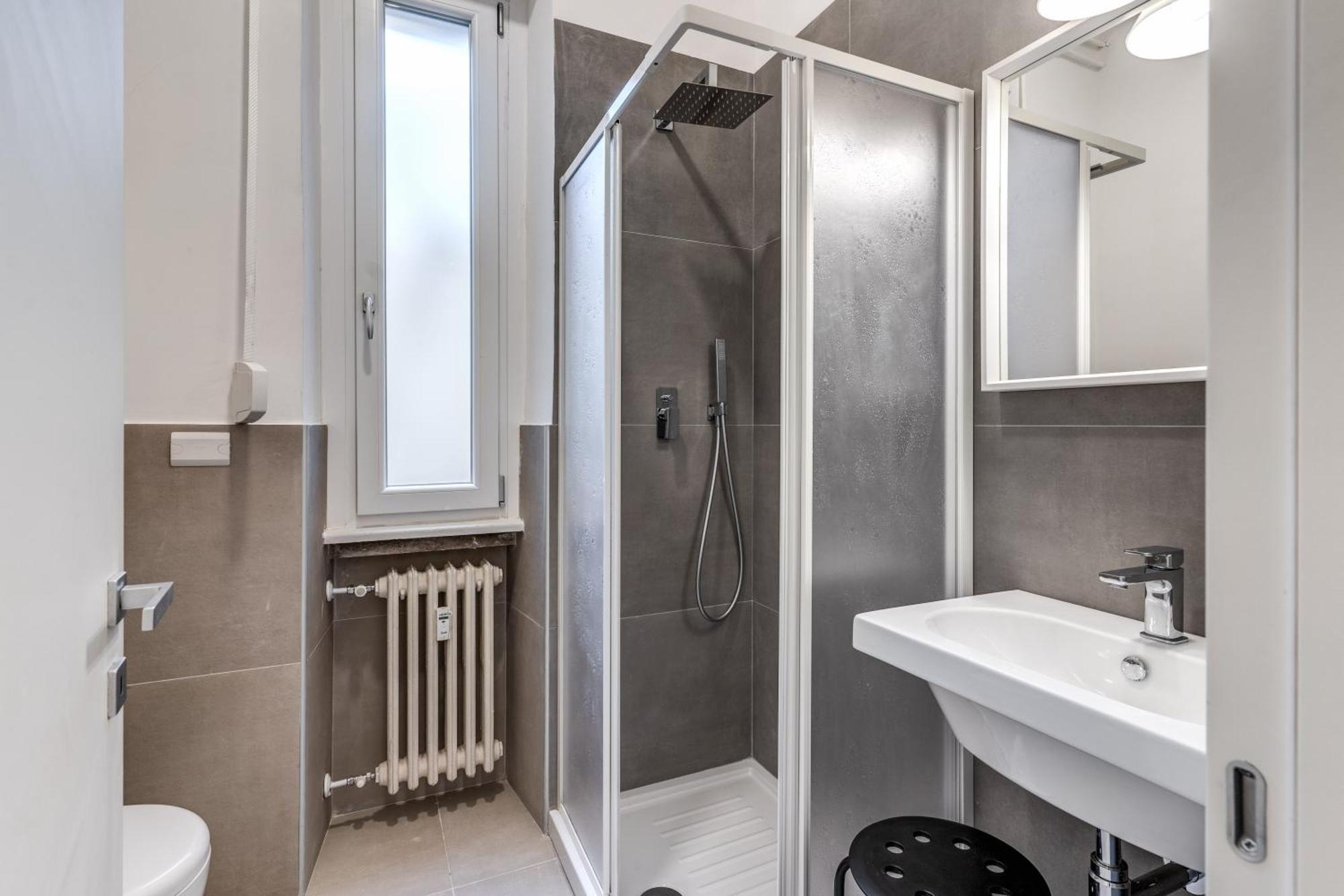 Pmt Apartment Rom